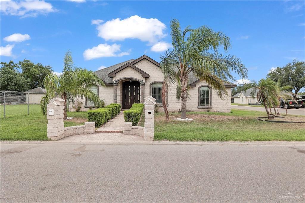 7725 Wagon Trail Dr in Mission, TX - Building Photo