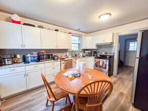 1113 Drake St in Madison, WI - Building Photo - Building Photo