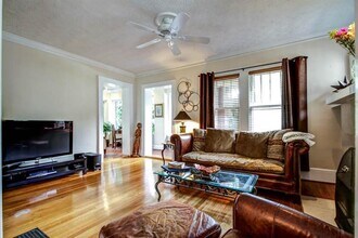 162 Peachtree Hills Ave NE in Atlanta, GA - Building Photo - Building Photo