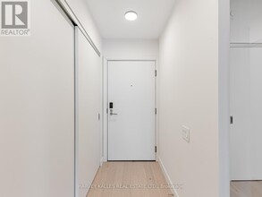 1720 Bayview Ave in Toronto, ON - Building Photo - Building Photo