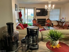 7 Mariano Ct in Franklin Township, NJ - Building Photo - Building Photo