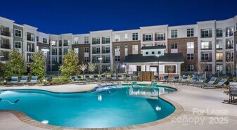 4010 Waiting St in Matthews, NC - Building Photo