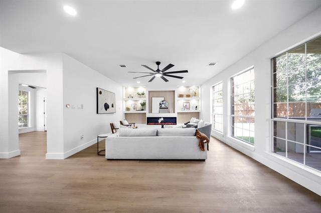 7505 Larchmont Dr in Dallas, TX - Building Photo - Building Photo