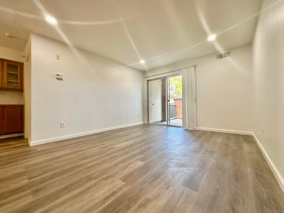 7160 Shoreline Dr-Unit -4109 in San Diego, CA - Building Photo