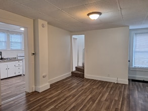 11 Jefferson St in Newark, OH - Building Photo - Building Photo