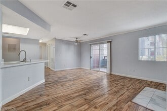 8600 W Charleston Blvd in Las Vegas, NV - Building Photo - Building Photo