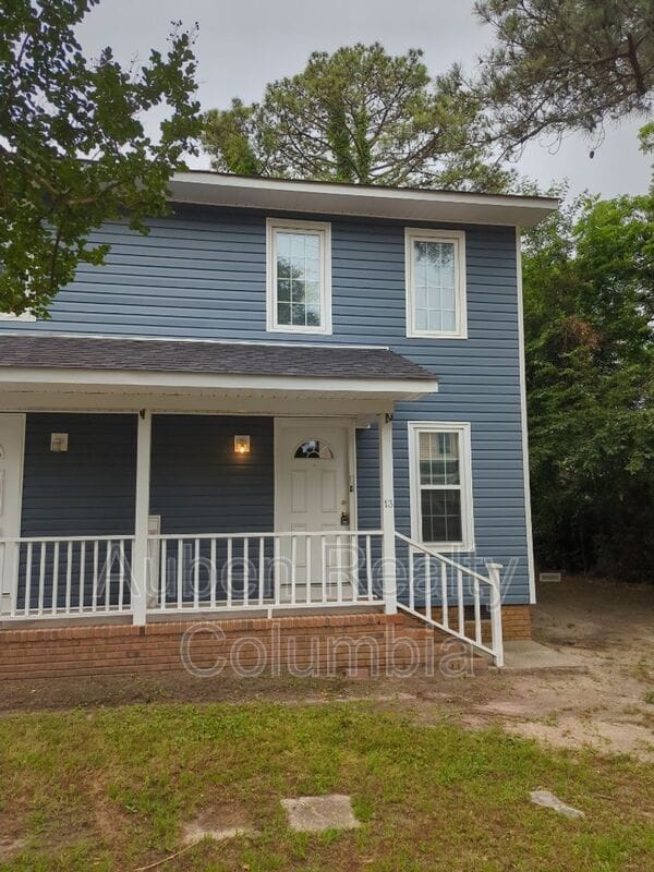 property at 13 Londonderry Square
