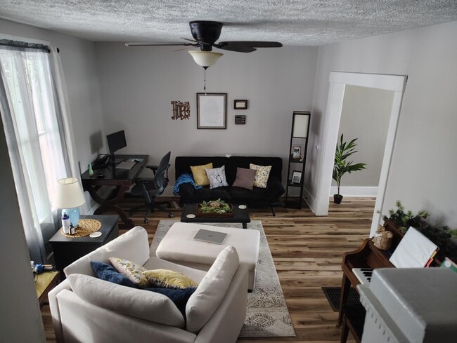 755 Napier Ave in Erie, PA - Building Photo - Building Photo