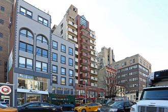 Garden Terrace Condominiums in New York, NY - Building Photo - Building Photo