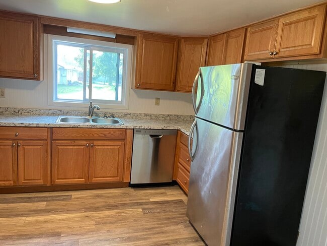 159 Kendall Ave in Ithaca, NY - Building Photo - Building Photo