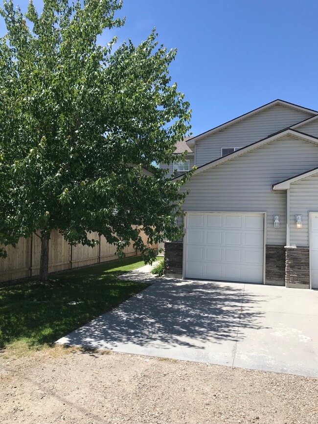 2131 S Amy Ave in Boise, ID - Building Photo - Building Photo