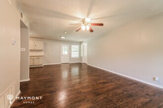 506 E Hickory St in Kaufman, TX - Building Photo - Building Photo