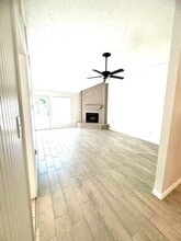 3302 Kempwood Dr in Sugar Land, TX - Building Photo - Building Photo
