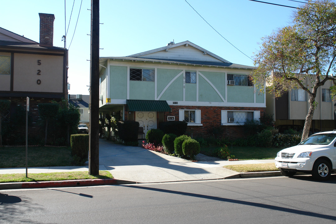 516 E Maple St in Glendale, CA - Building Photo