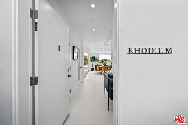 621 Kings Rd in West Hollywood, CA - Building Photo - Building Photo