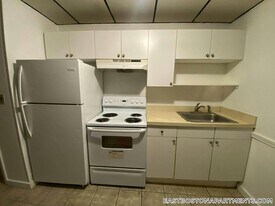 10 Marion St, Unit 1 in Boston, MA - Building Photo