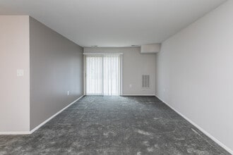Catons Villas Apartments in Catonsville, MD - Foto de edificio - Interior Photo