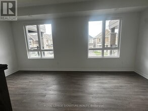 1259 Lily Cres in Milton, ON - Building Photo - Building Photo