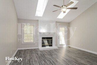 6310 Cardinal Wood Dr in Greensboro, NC - Building Photo - Building Photo