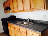 Interior Photo - 1221 E Genesee St Apartamentos in Syracuse, New York