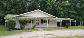 5228 Central Church Rd in Douglasville, GA - Building Photo