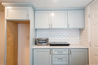 4770 Bancroft St Studio B, Unit 4768 in San Diego, CA - Foto de edificio - Building Photo