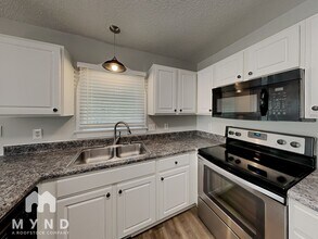 405 Helleri Ct in Wendell, NC - Building Photo - Building Photo
