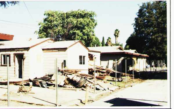 3938-3942 1/2 Penn Mar Av in El Monte, CA - Foto de edificio