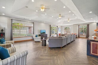 The Retreat at Dry Creek Farms in Goodlettsville, TN - Foto de edificio - Building Photo