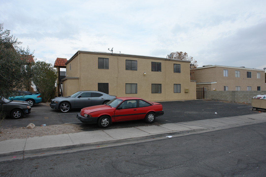 2149 Exeter Dr in Las Vegas, NV - Building Photo