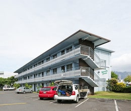 University Gardens in Honolulu, HI - Building Photo - Building Photo