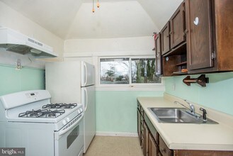 517 S Fairview St-Unit -C in Riverside, NJ - Building Photo - Building Photo