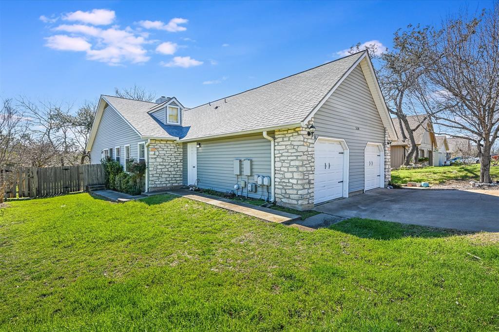 528 Cutty Trail in Lakeway, TX - Building Photo