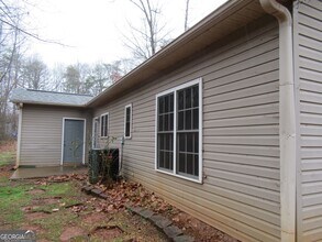 95 Live Oak Rd in Dahlonega, GA - Building Photo - Building Photo