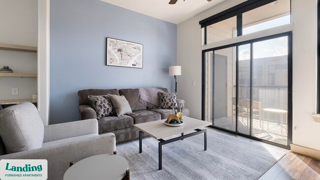 2626 Fountain View Dr