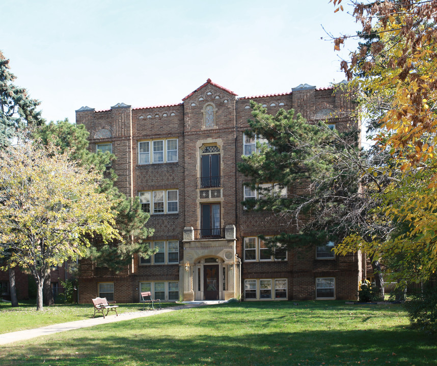 2719 Park Ave in Minneapolis, MN - Building Photo