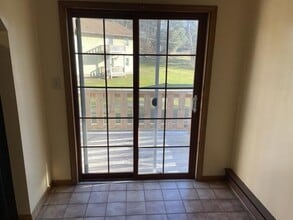 245 Paisley Rd in Ballston Spa, NY - Building Photo - Building Photo