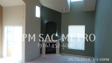 5350 Dunlay Dr-Unit -#3117 in Sacramento, CA - Building Photo - Building Photo