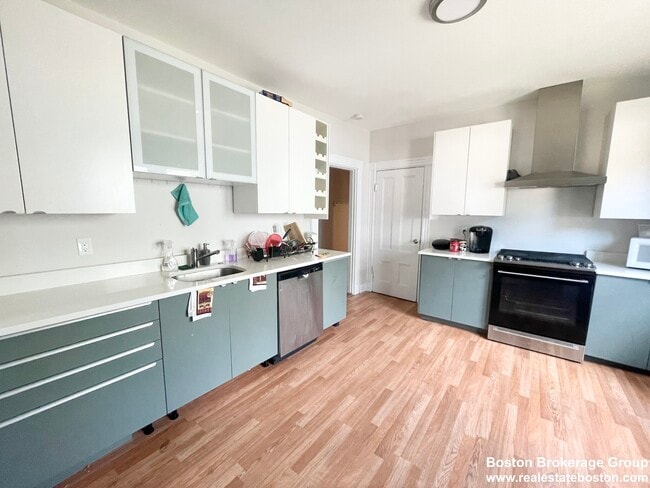 property at 158 Boston St