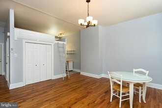 1728 Mt Vernon St-Unit -3 in Philadelphia, PA - Building Photo - Building Photo