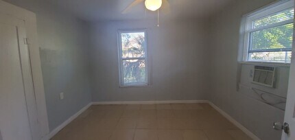 1903 7th Ave S in St. Petersburg, FL - Building Photo - Building Photo