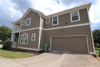 2549 Preston View Ct in Atlanta, GA - Building Photo - Building Photo