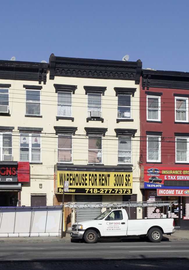 2777 Atlantic Ave in Brooklyn, NY - Foto de edificio - Building Photo