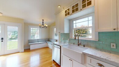 2315 Dwight St in San Diego, CA - Building Photo - Building Photo