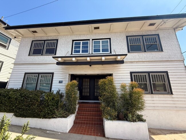 property at 235 Hawthorn St