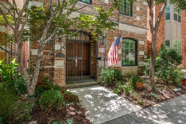 2909 Bookhout St in Dallas, TX - Building Photo