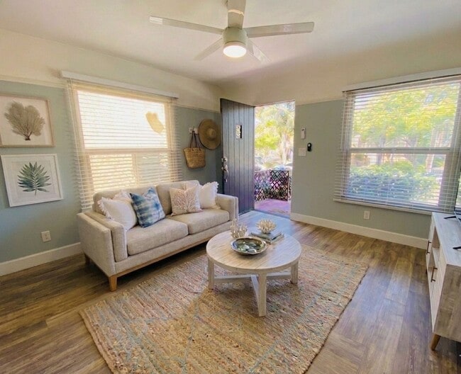 property at 2315 Lincoln Ave