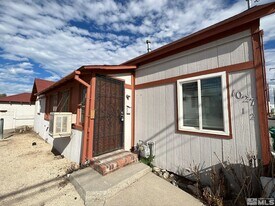 1027 1/2 W 2nd Street Unit in Reno, NV - Building Photo