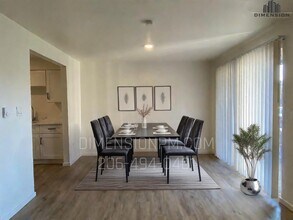 102 Tacoma Blvd S, Unit #2 in Pacific, WA - Foto de edificio - Building Photo