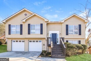 830 Josh Ln in Lawrenceville, GA - Building Photo